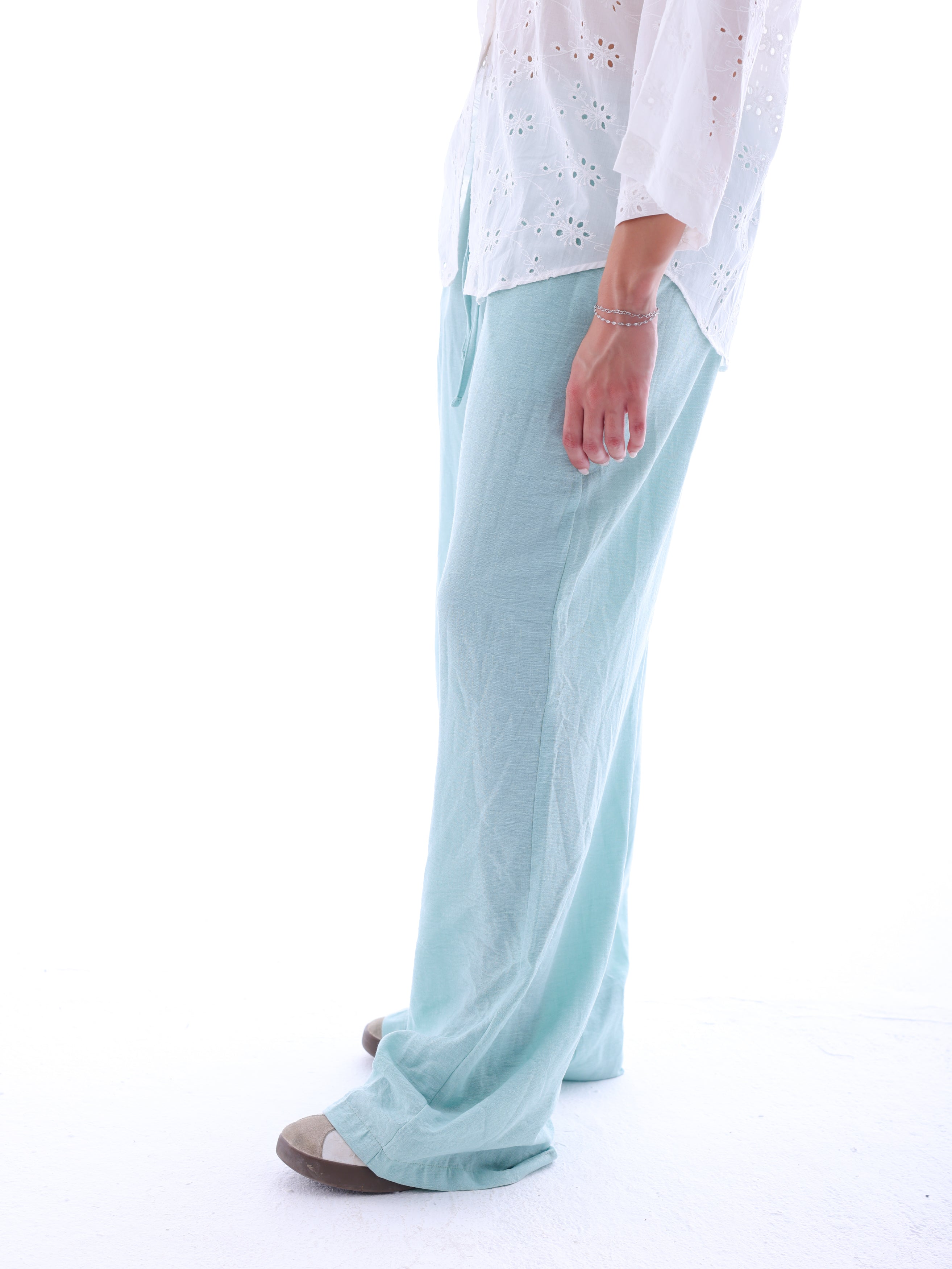 Wide-Leg Linen Pants