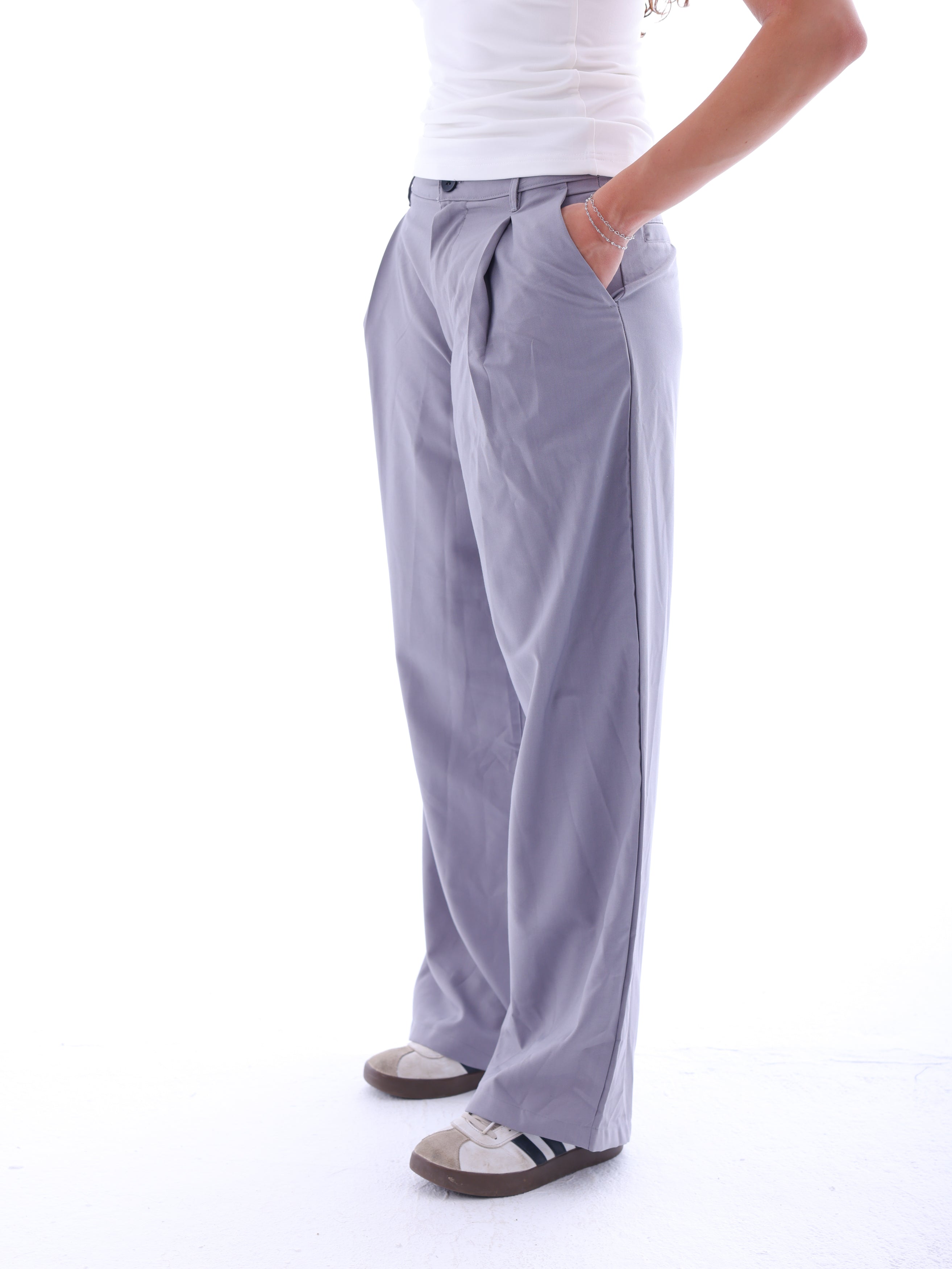 Women's Pleated Pants