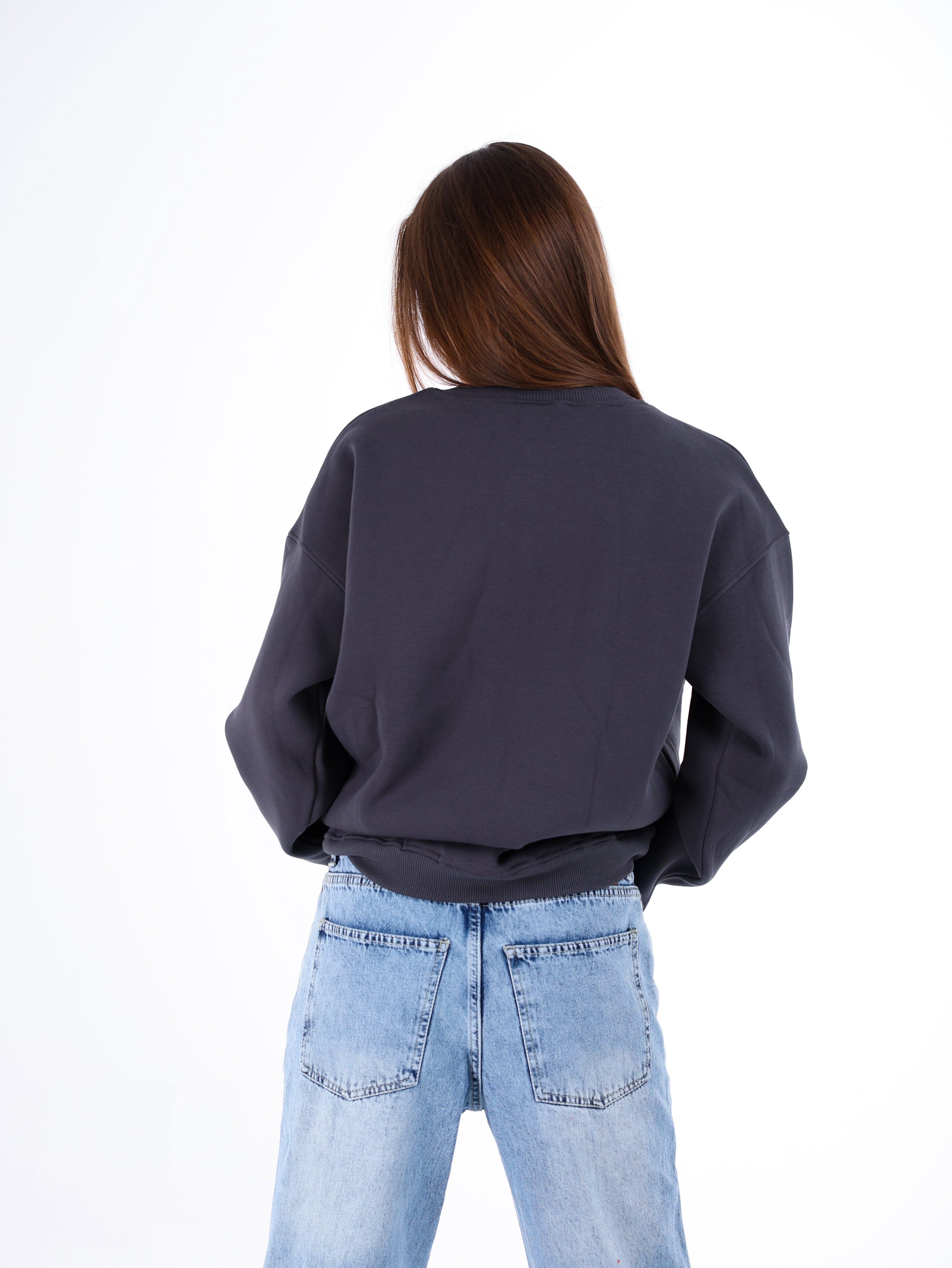 Saga Basic Sweatshirt