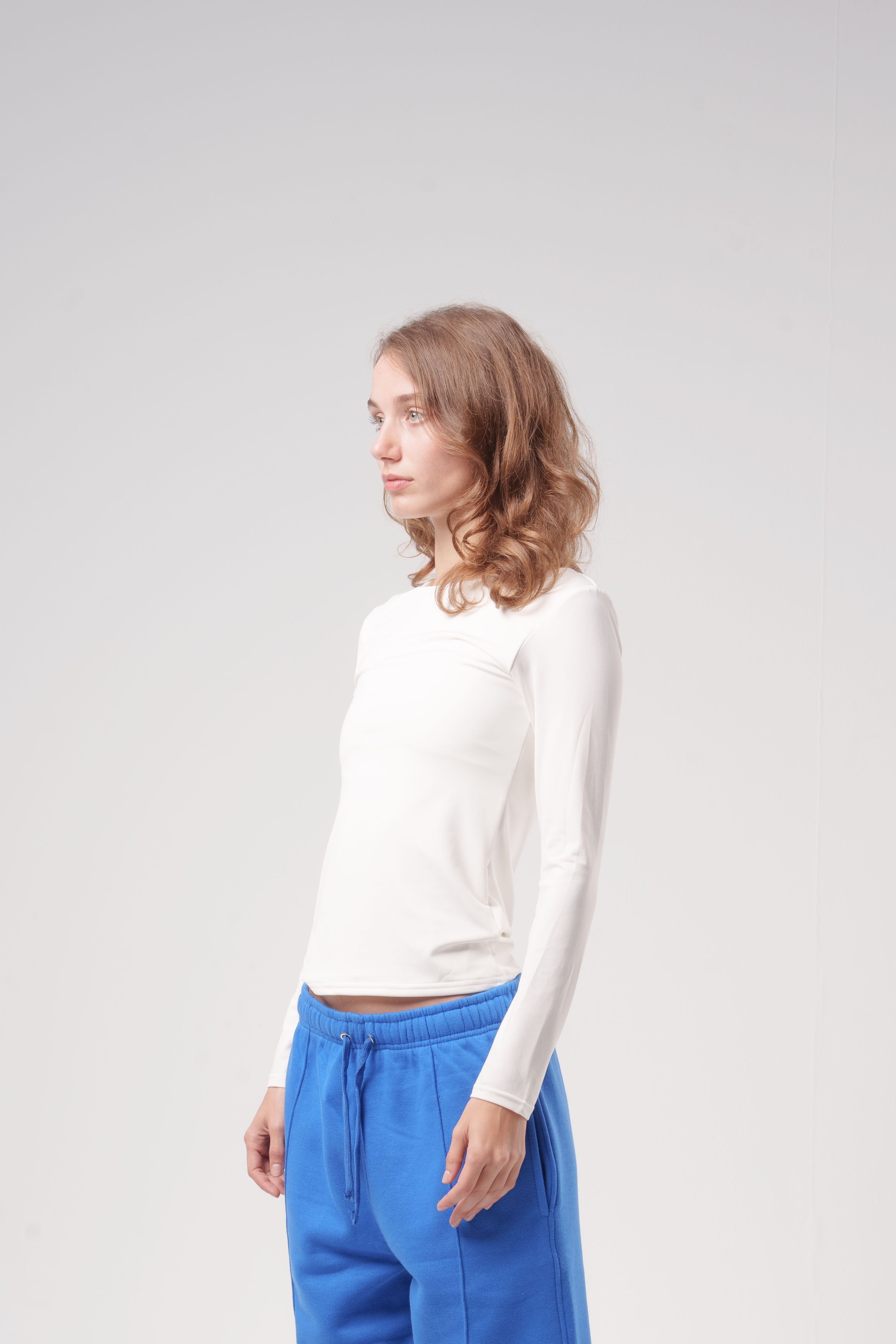 Long-Sleeve Round Top