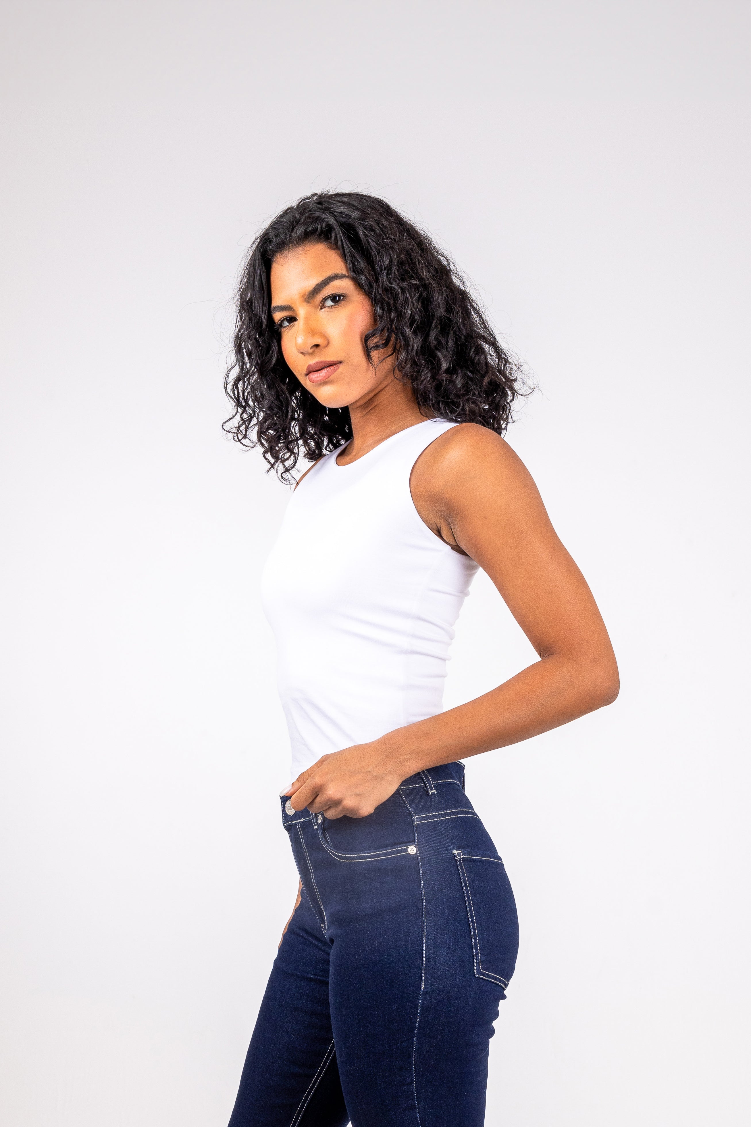 Sleeveless Fitted Cotton Jersey