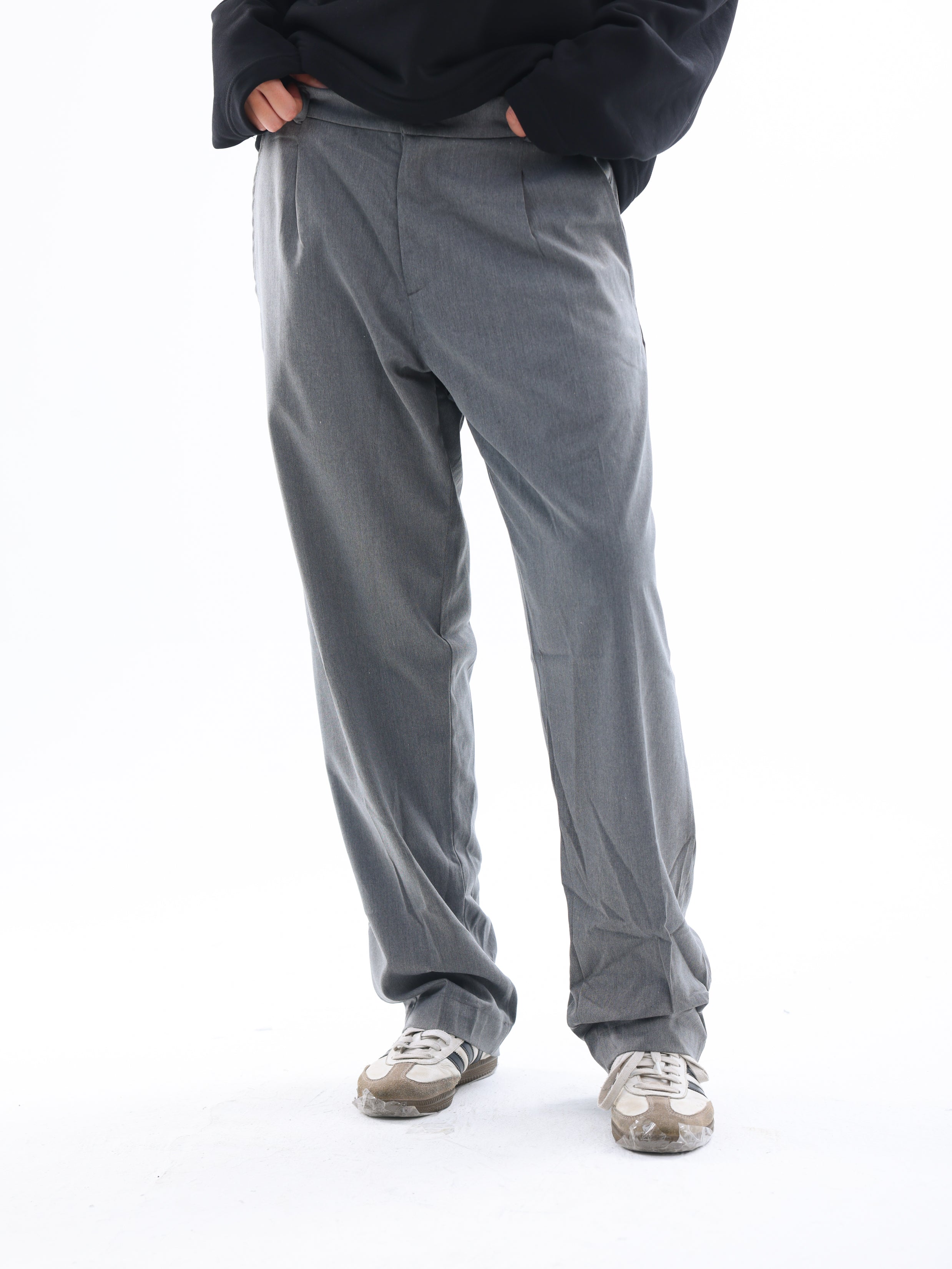 Classic Pleated Pants