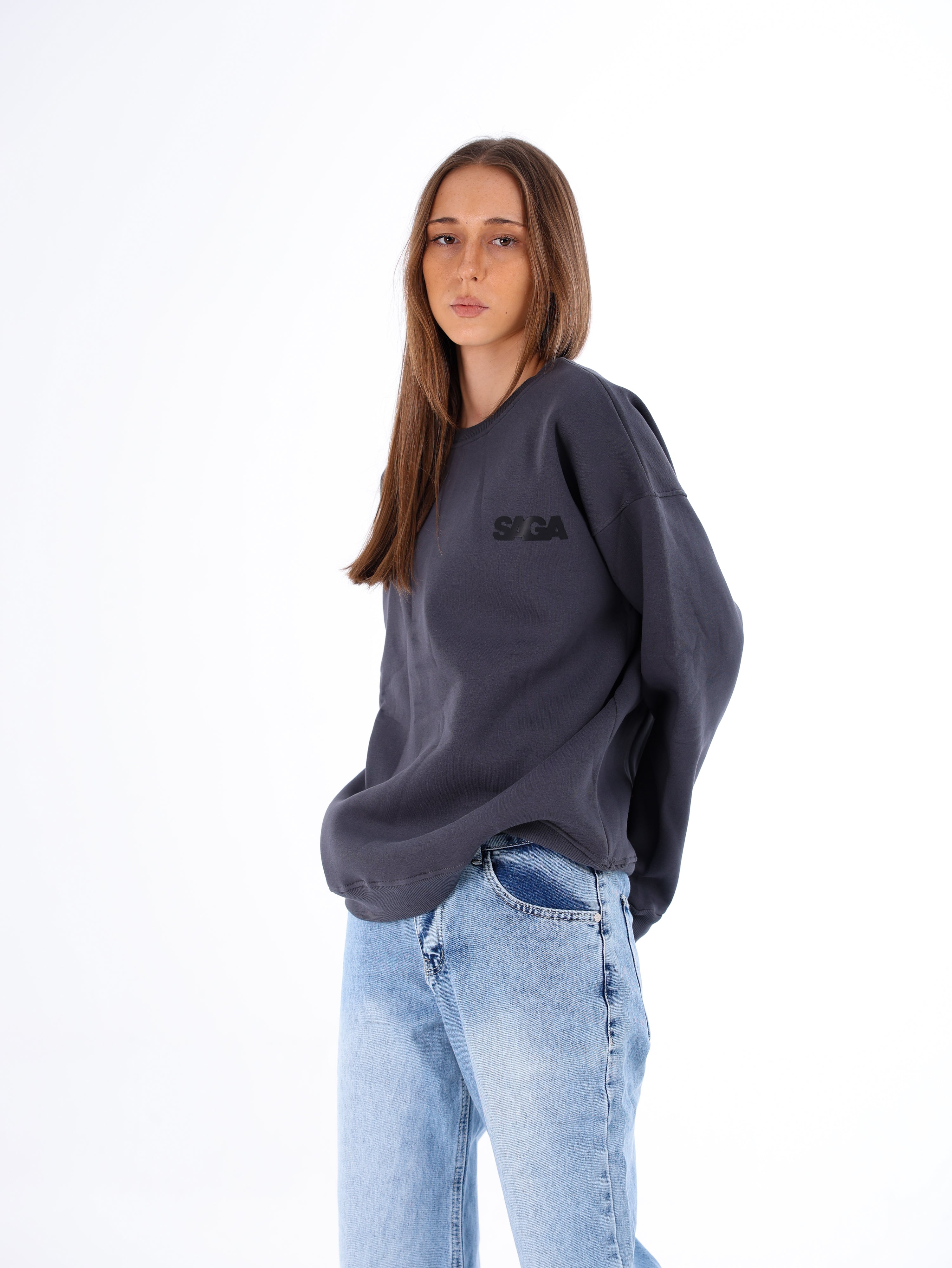Saga Basic Sweatshirt