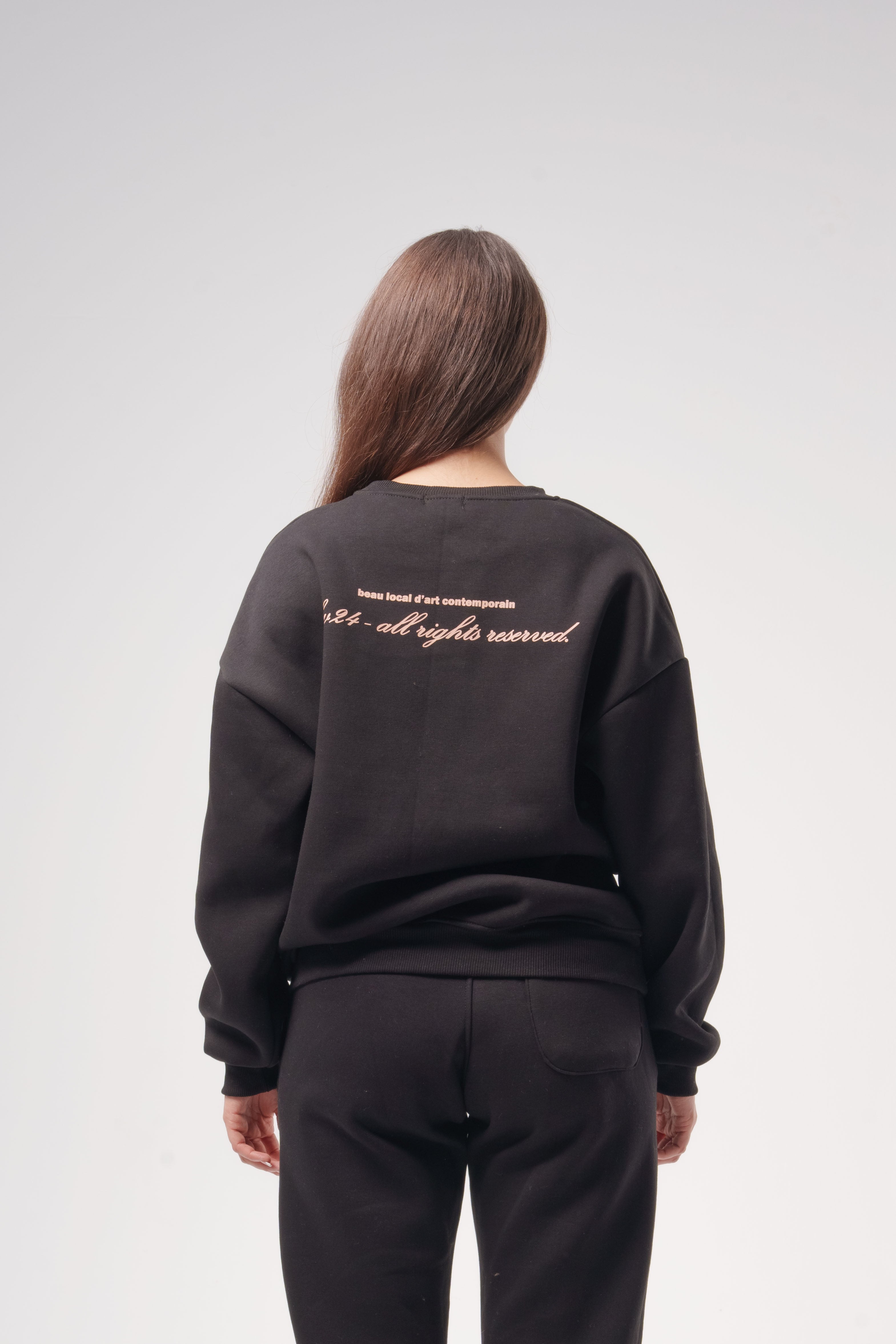 Signature Sweatshirt