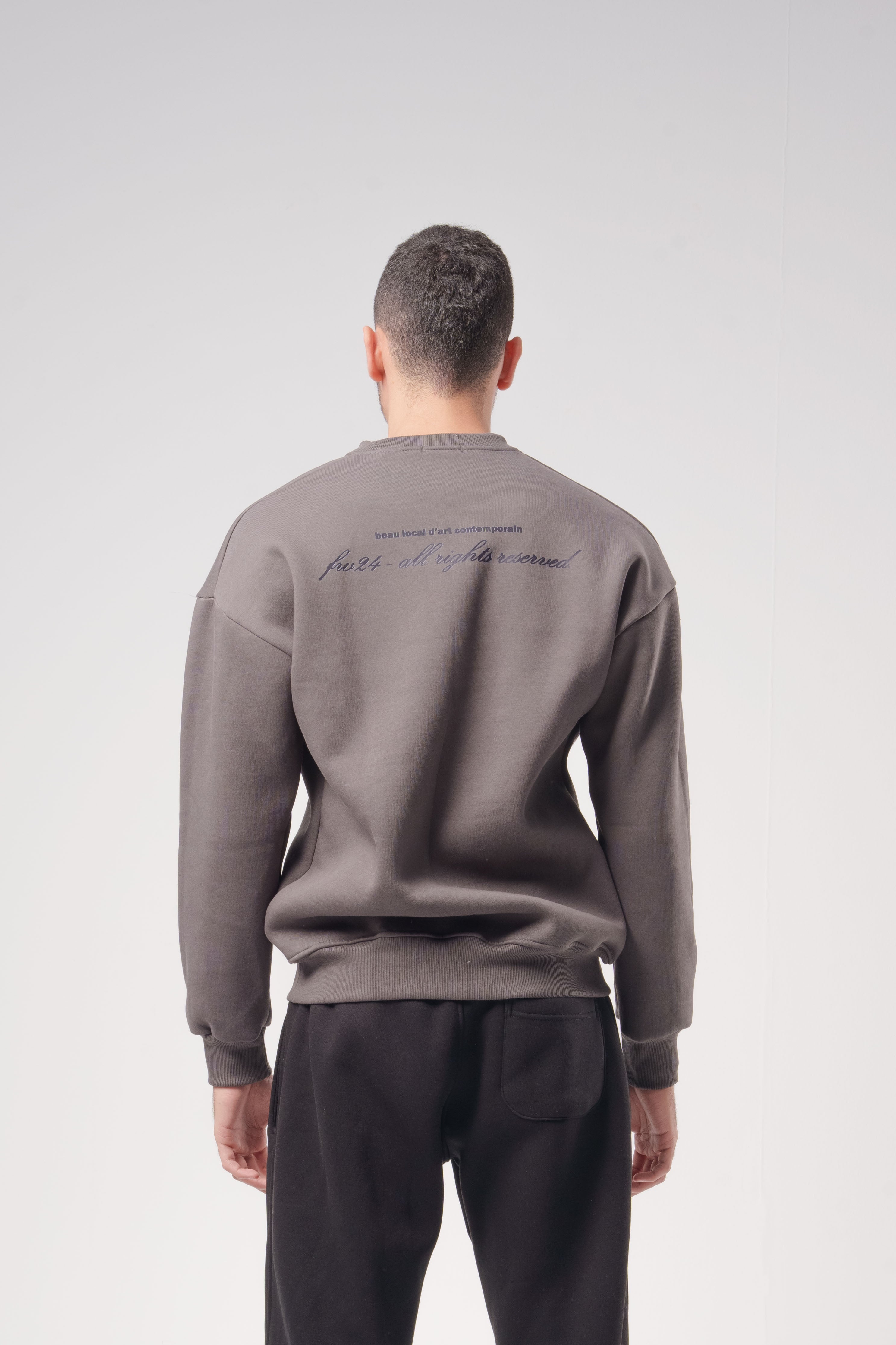 Signature Sweatshirt